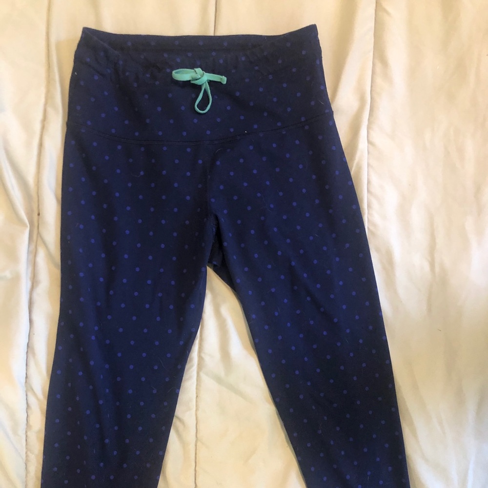 Capri length workout leggings